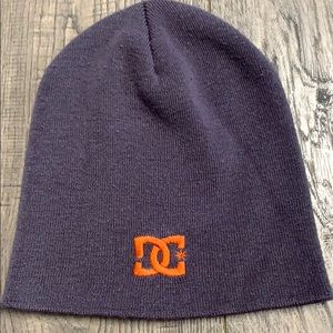 Dc shoe co grey beanie with orange logo
